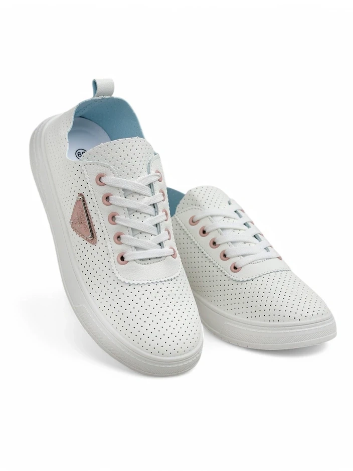 Resti Lace-up women's sporty shoes with a print Fennie