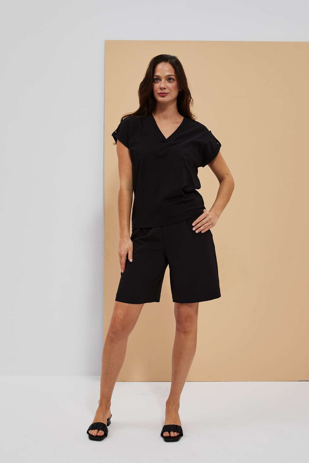 WOMEN&#039;S SHORTS L-SH-4017 BLACK