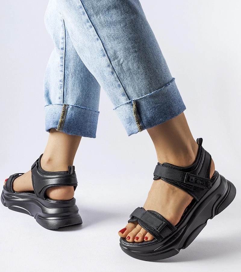 Gemre Sandale cu platformă sporty neagră Tampa