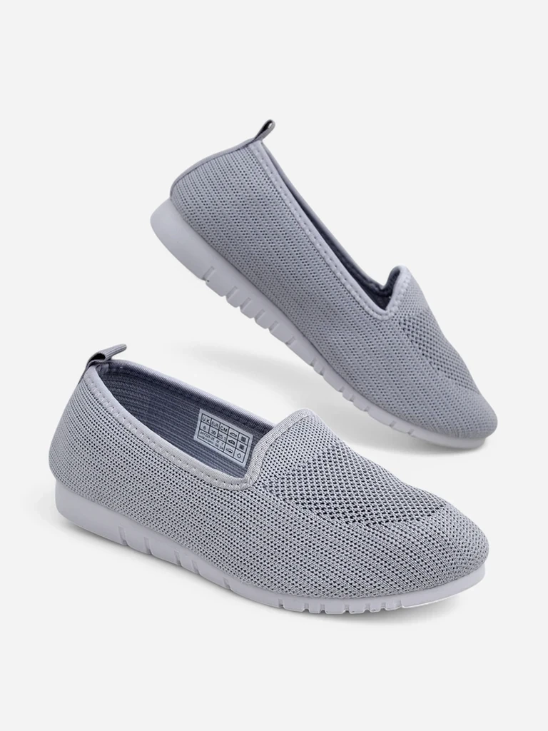 Resti Women's fabric loafers Caerit