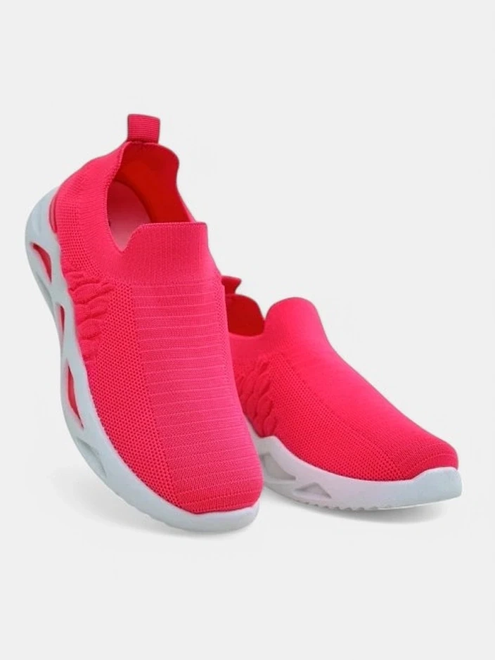 Resti Slip-on women's sneakers with rhinestones Elavises