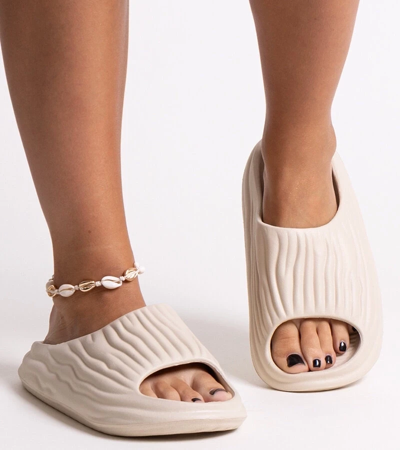 marka niezdefiniowana Papuci bej cu pliuri Miniya