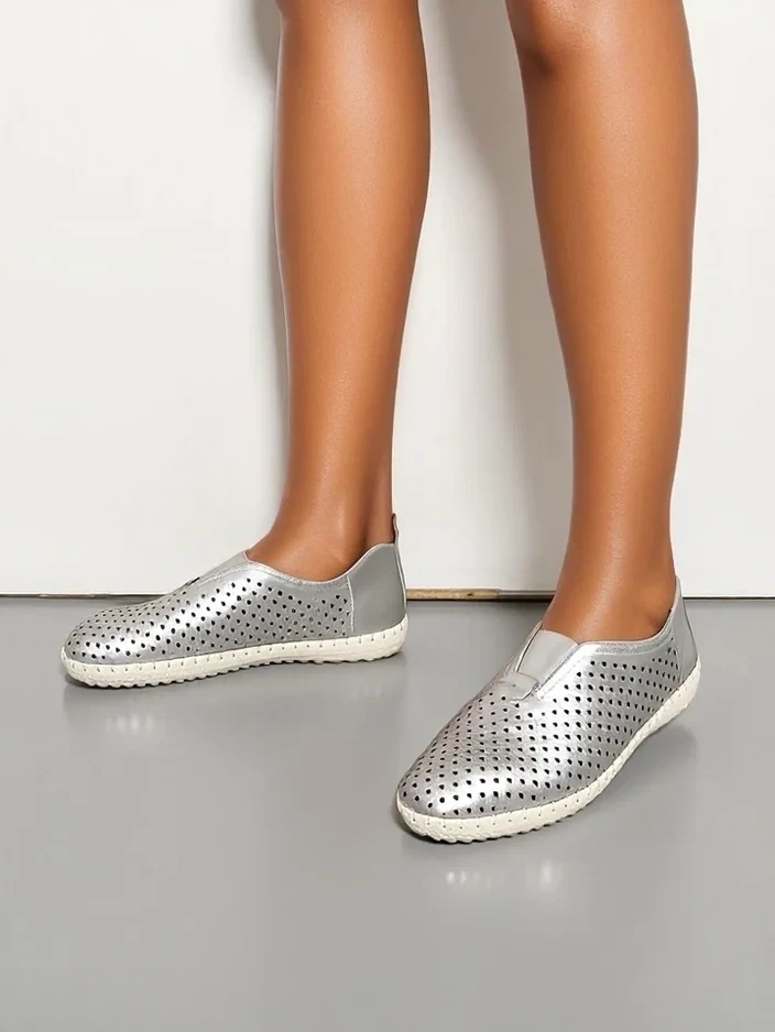 Resti Women's perforated loafers Gofielle