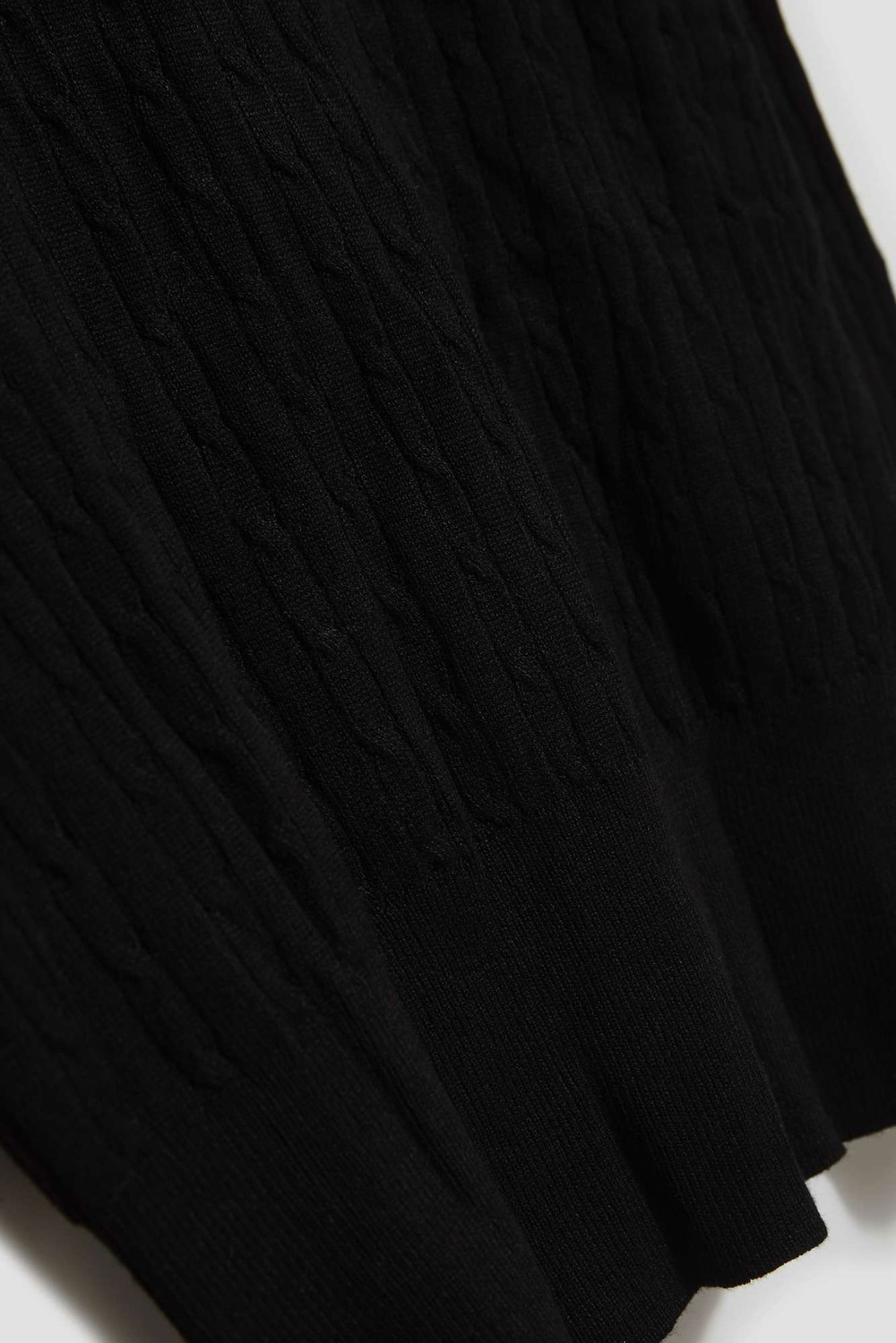 Marisse Thin Turtleneck Sweater, Black