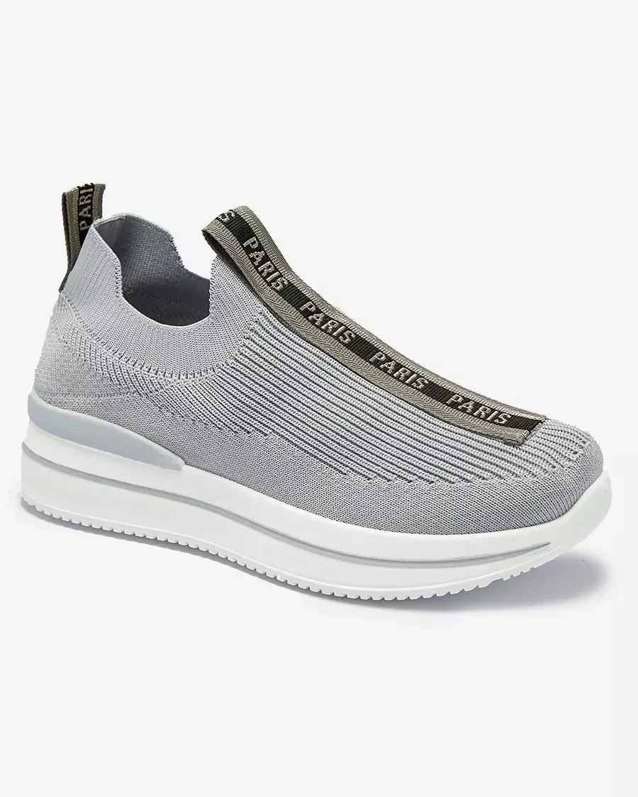 Resti Women&#039;s slip-on sports shoes with lettering in gray Cerppa- Footwear