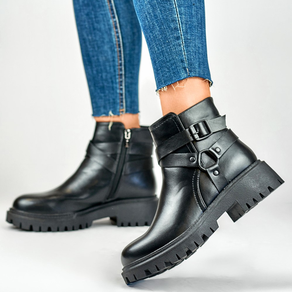 primohurt Czarne botki z ekoskóry damskie z czarnym zdobieniem Aline