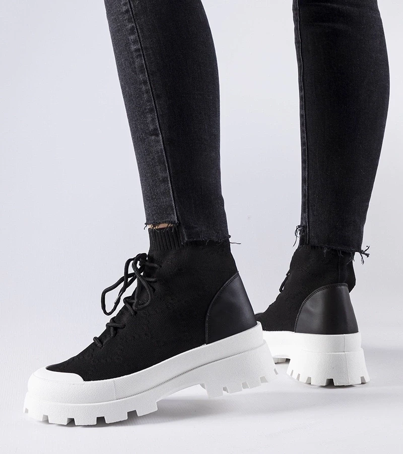 D/CEO White trainers Justar