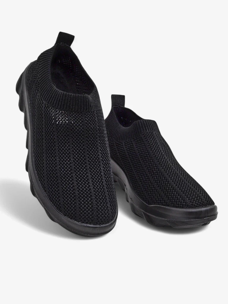 Resti Women&#039;s Slip-On Fabric Sports Shoes Perrey