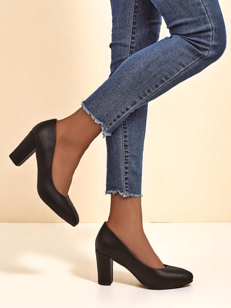 Resti Royal Fashion Women&#039;s Sofia Lux eco-leather pumps