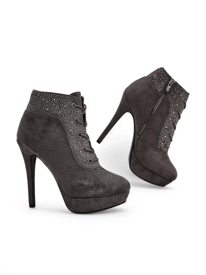 Resti Women&#039;s ankle boots with rhinestones Efelolo