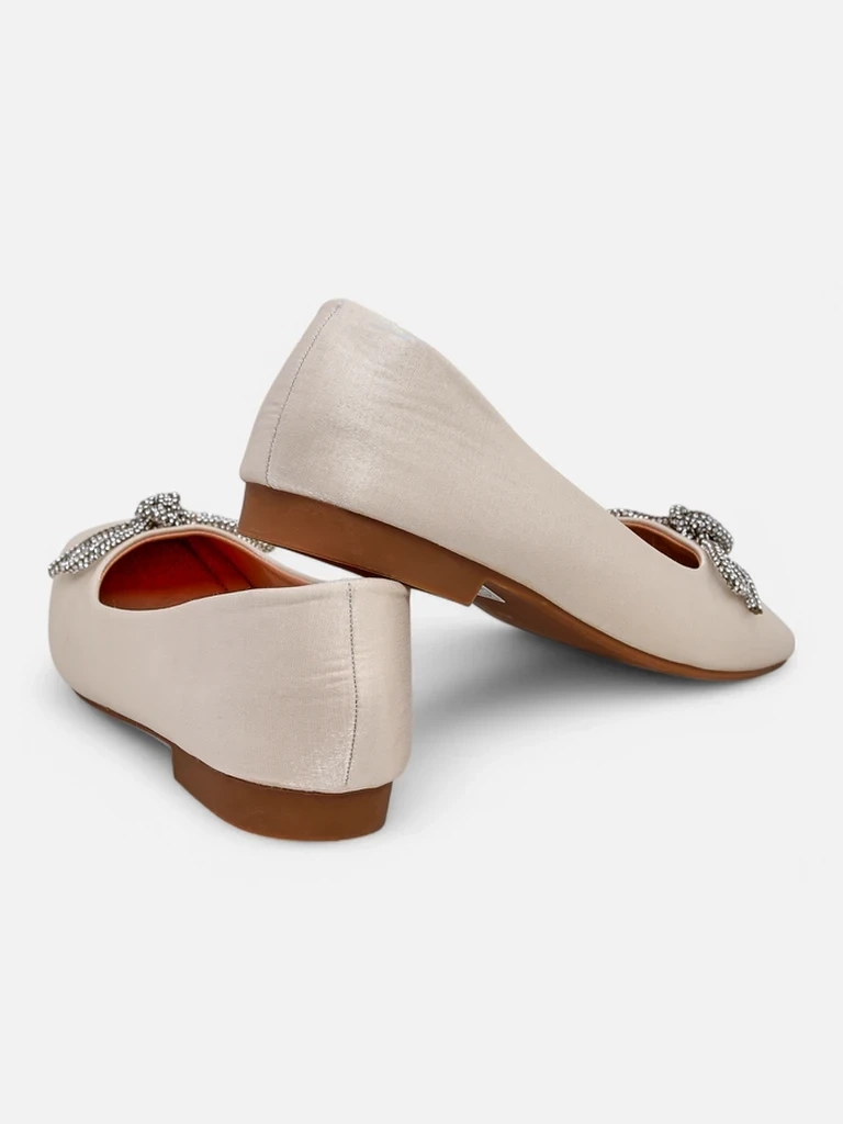 Resti Women&#039;s ballet flats with a bow and shine Ofenal