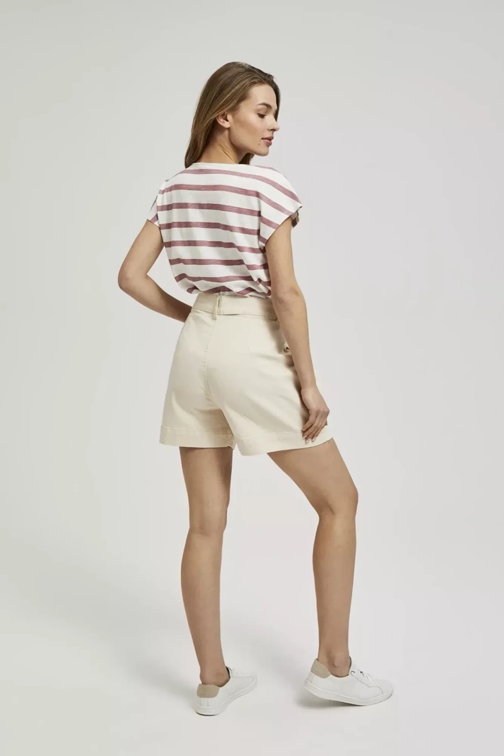 Women&#039;s linen shorts MOODO - light beige