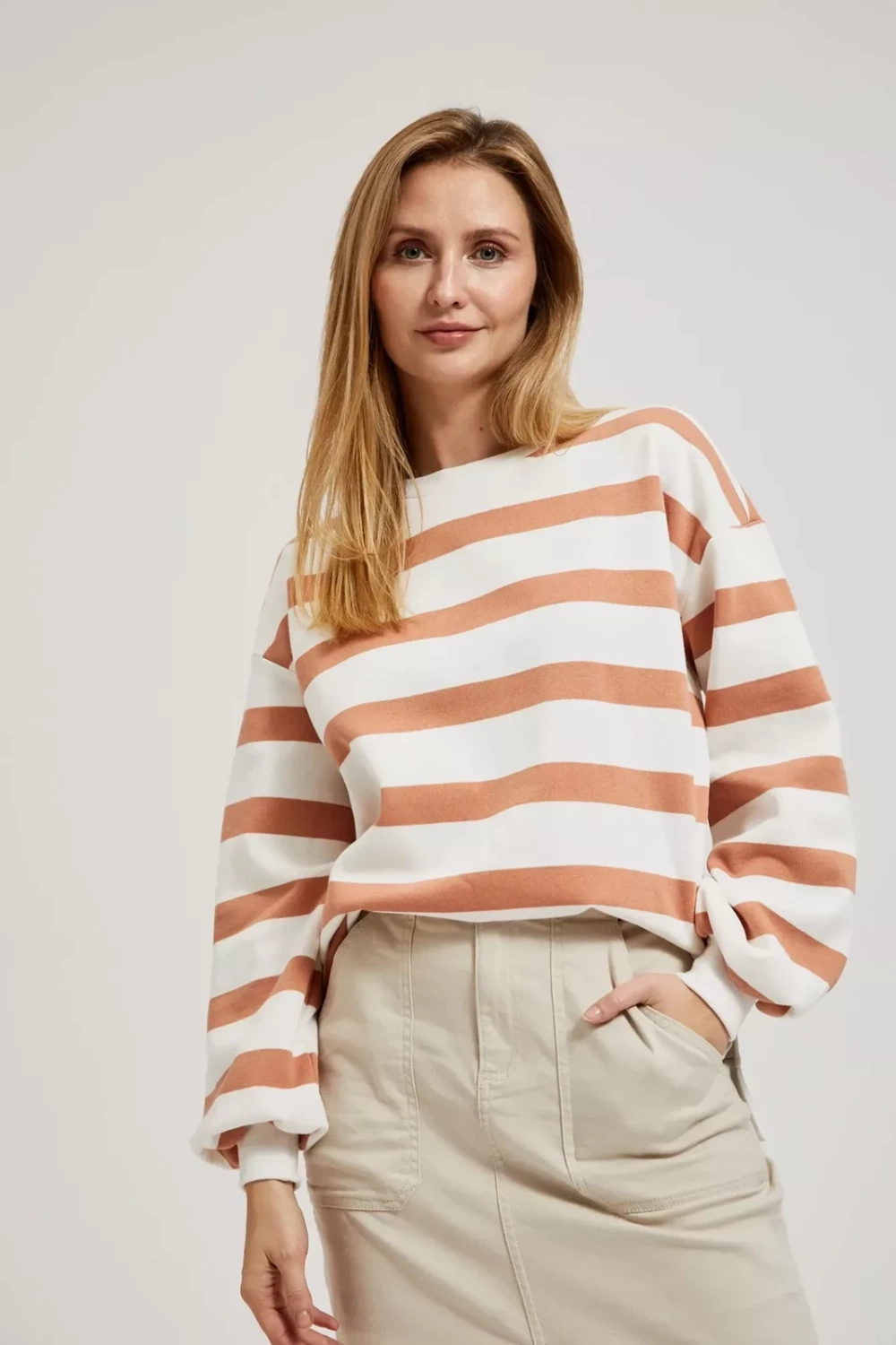 Marisse Women&#039;s Sweatshirt L-Bl-4313 L.Brown