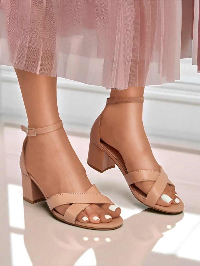 Resti Women&#039;s sandals with a low block heel Eleganza Strap