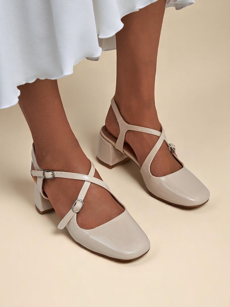 Resti Royal Fashion Women's Lolita Low-Heeled Pumps with Decorative Straps