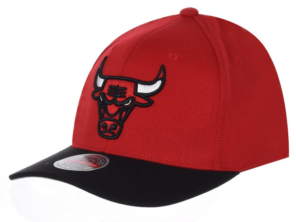 Mitchell & Ness - шапка с капачка на NBA Bulls