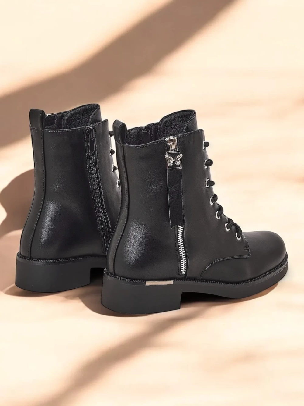 Resti Women's lace-up boots Selocii
