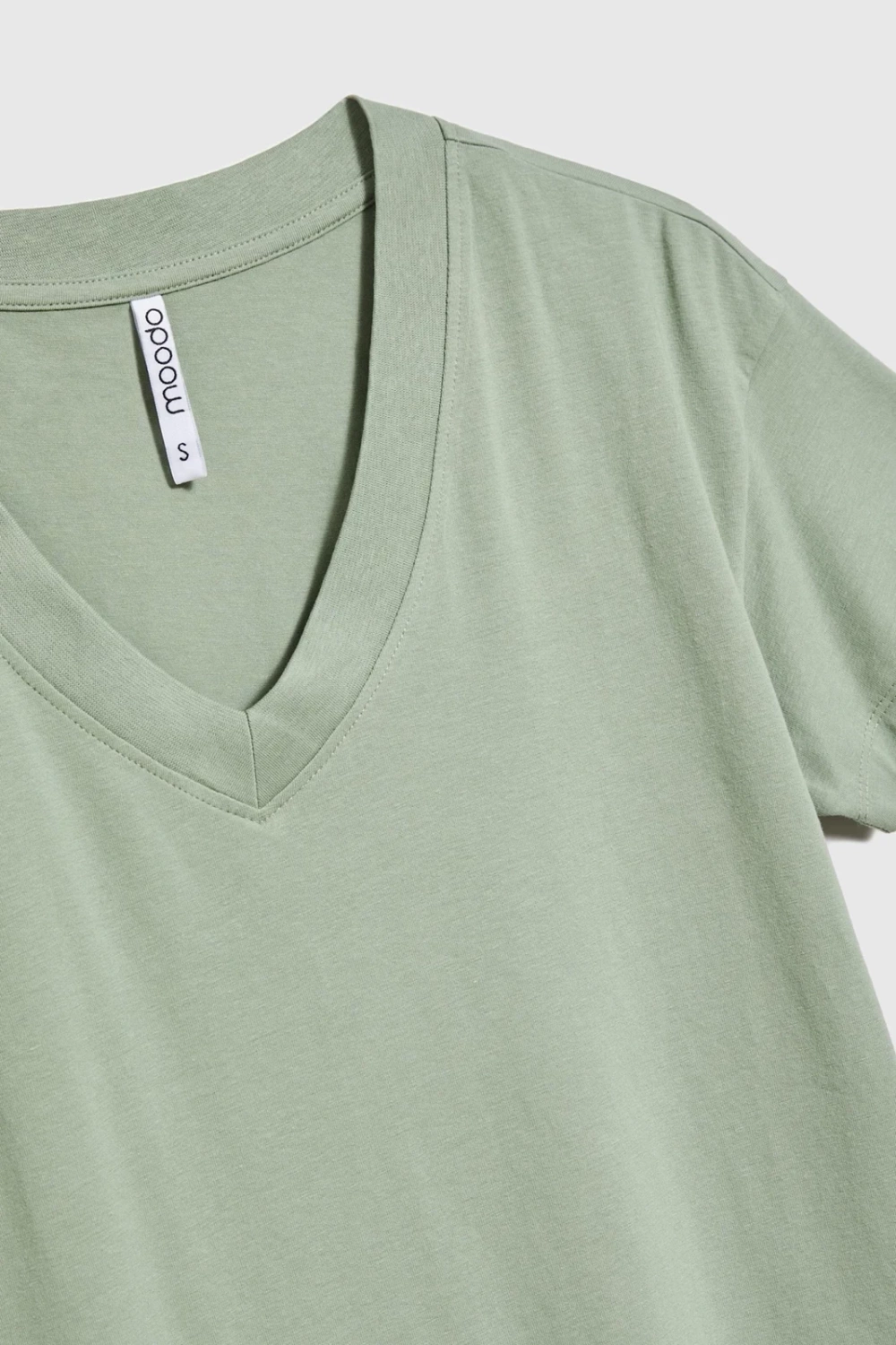 Marisse Cotton V-Neck T-Shirt In Olive Green
