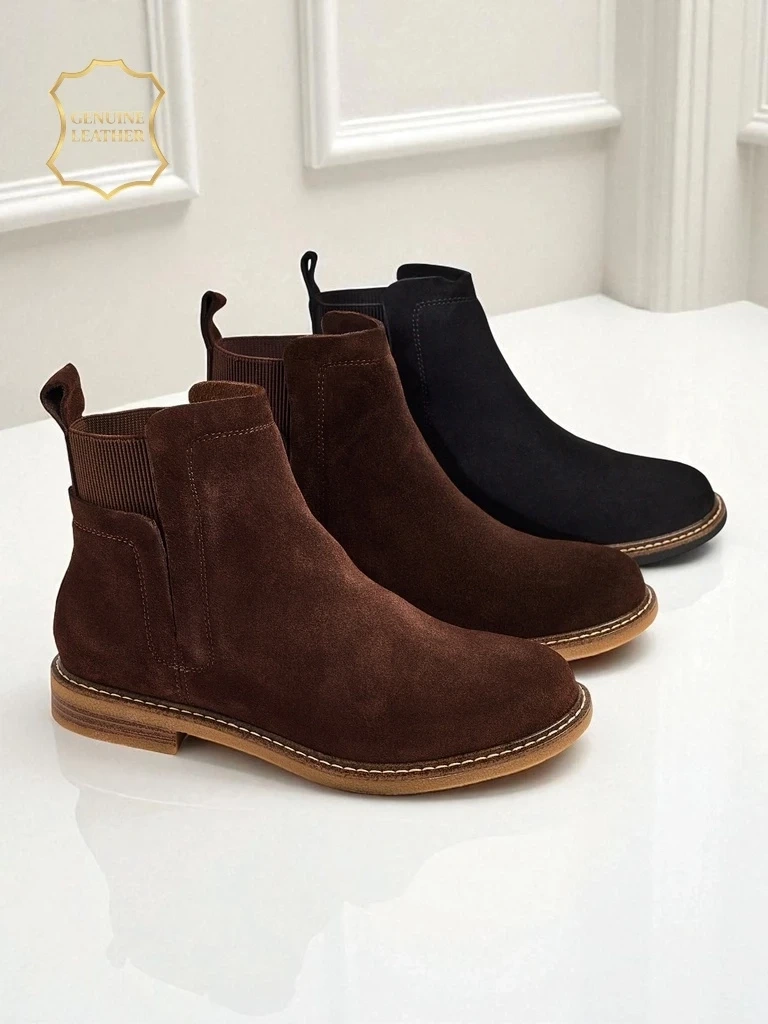Resti Cuoio Elegante: Brown Suede Ankle Boots for Stylish Women