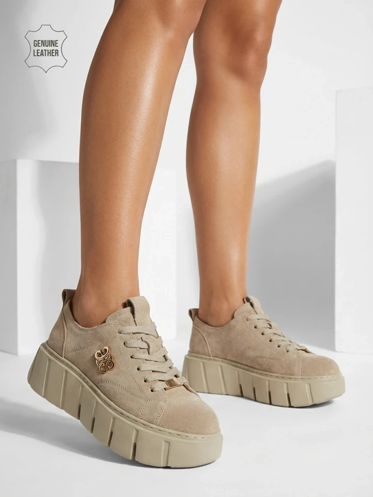 Дамски спортни маратонки от естествена кожа