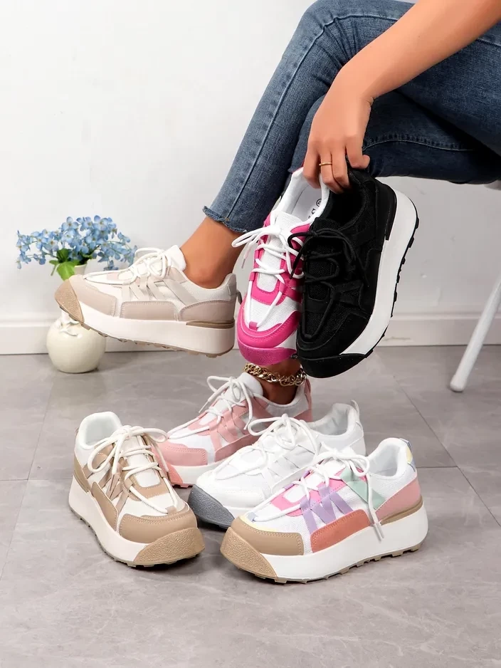Resti Women's sports sneakers Clevsa