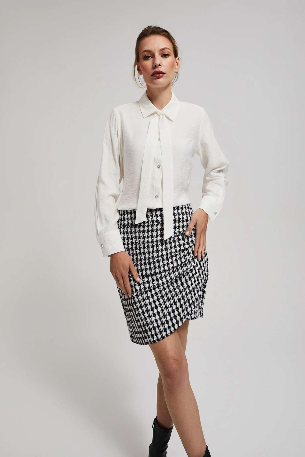 Shirt with a tied neckline