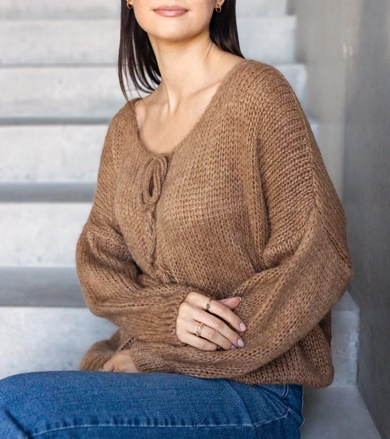 marka niezdefiniowana Brown tie-front sweater Sumaia