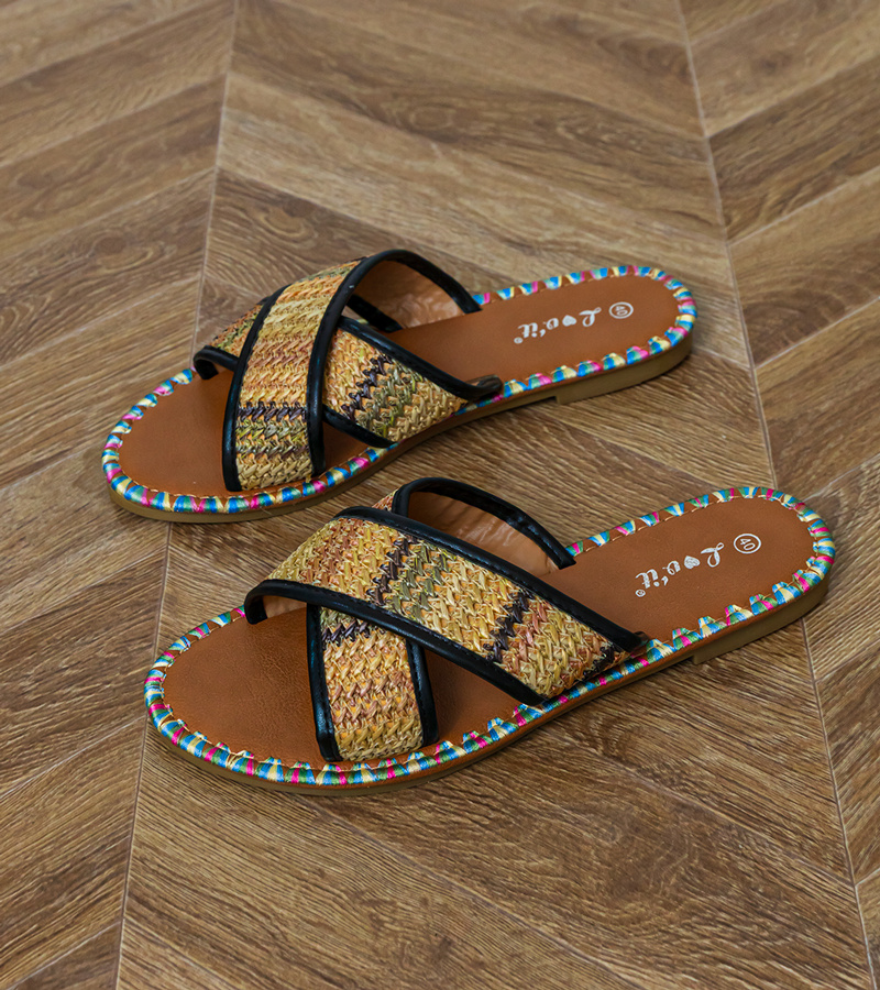 D/CEO Black flat sandals with colorful embroidery on the edges Vilsa