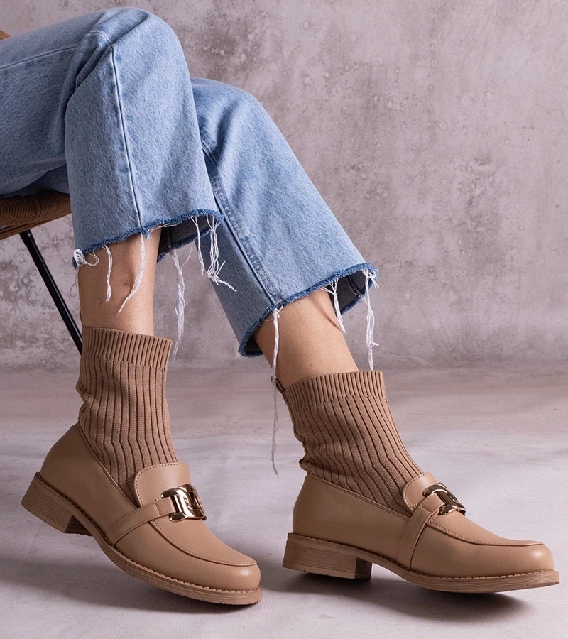 Gemre Botine bej închis cu partea superioară din material Kris