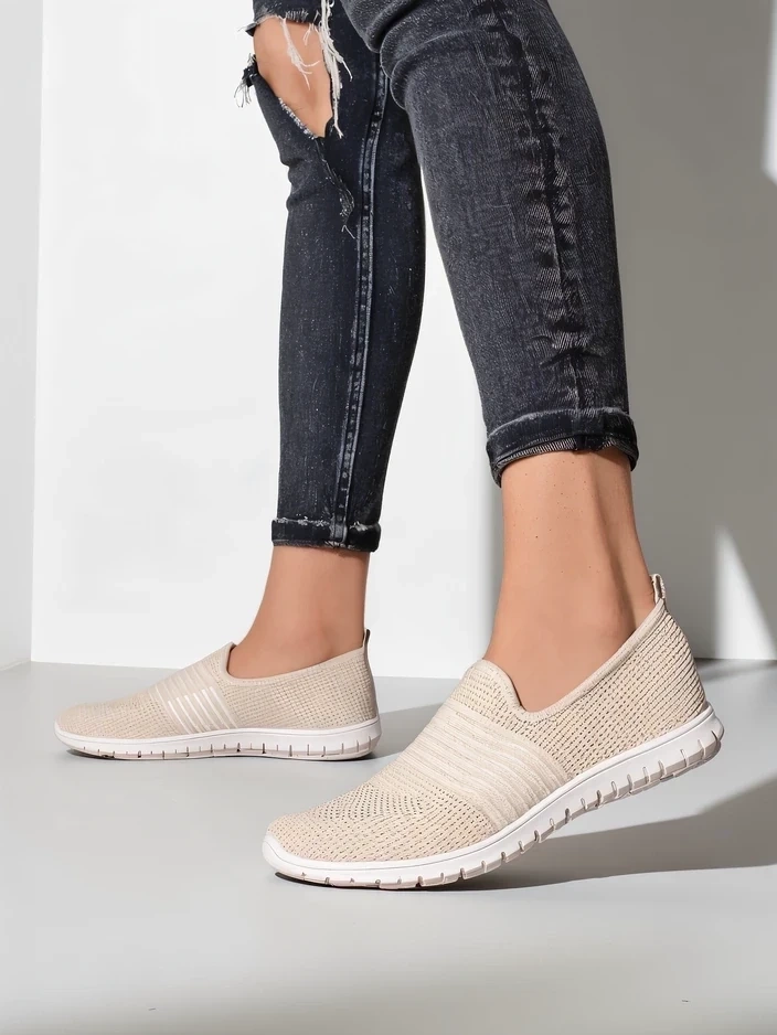 Resti Women's slip-on sports shoes Ollabes