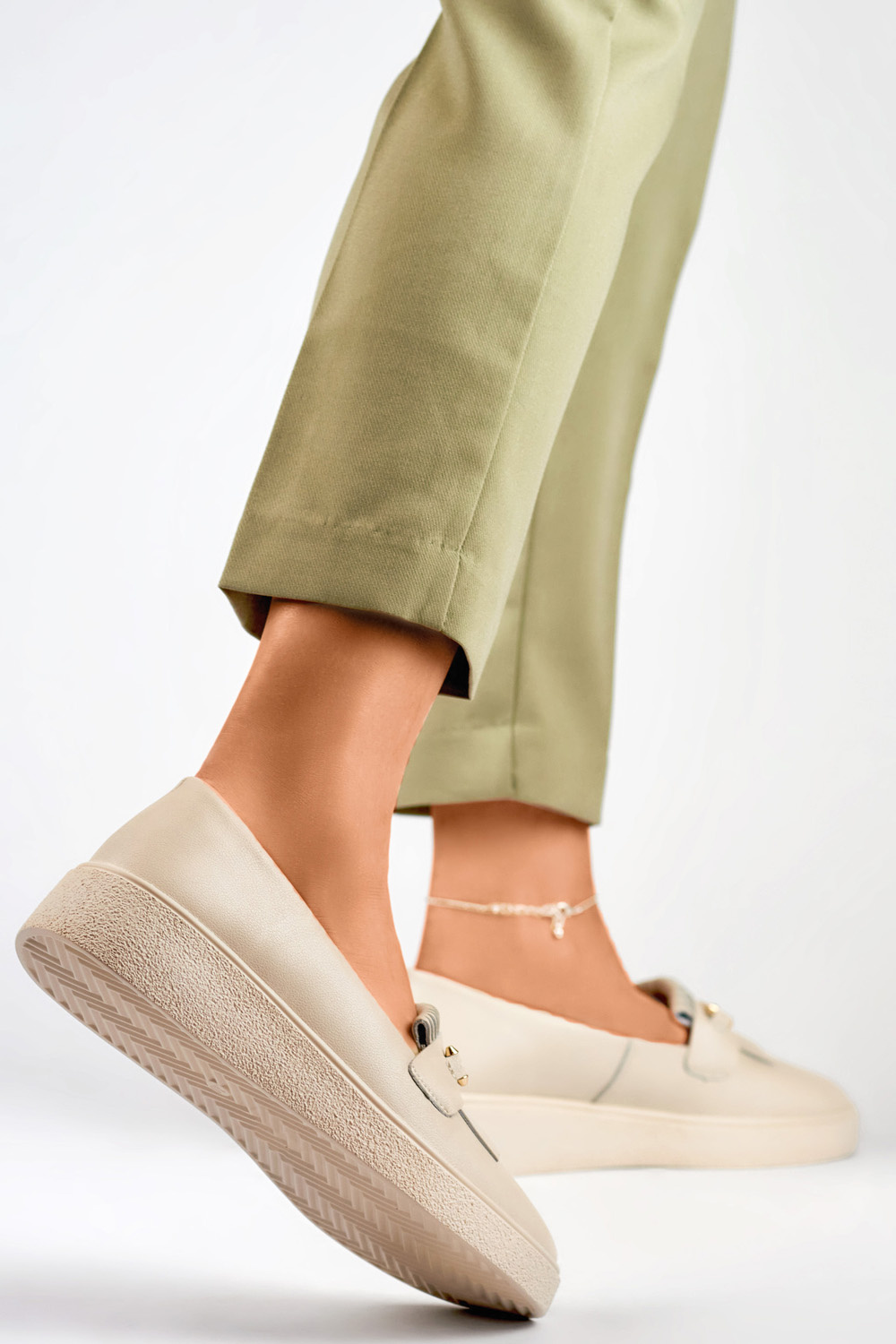 primohurt Skórzane półbuty damskie beżowe