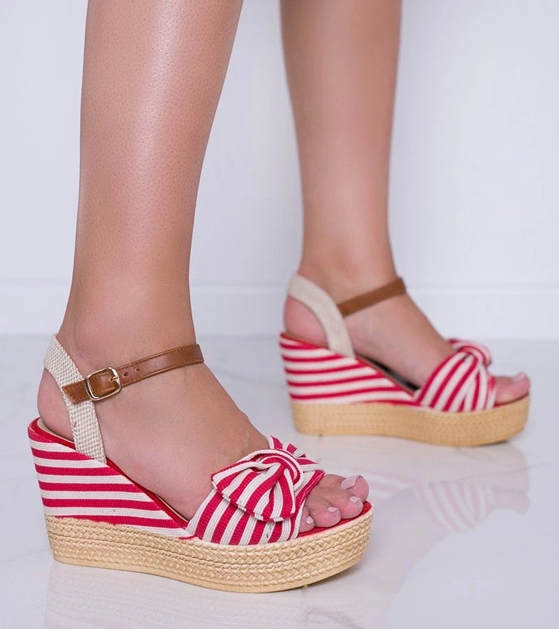 D/CEO Red/white wedge sandals Holiday Vibes