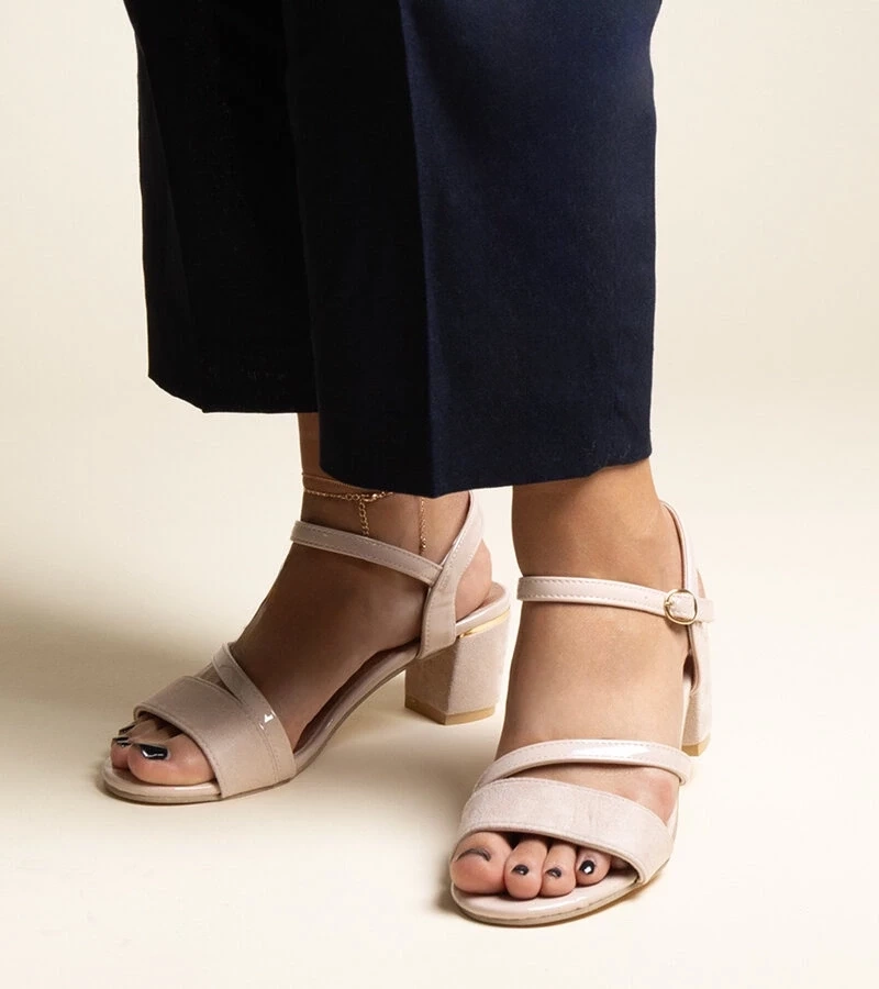 D/CEO Black sandals on a block heel Millo
