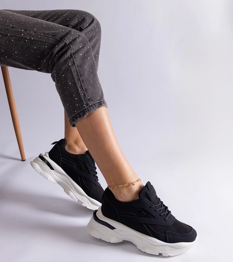 Gemre Adidași negri cu talpă mai groasă Guerrera