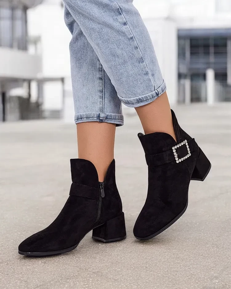Resti Women&#039;s ankle boots with low heel Vetti