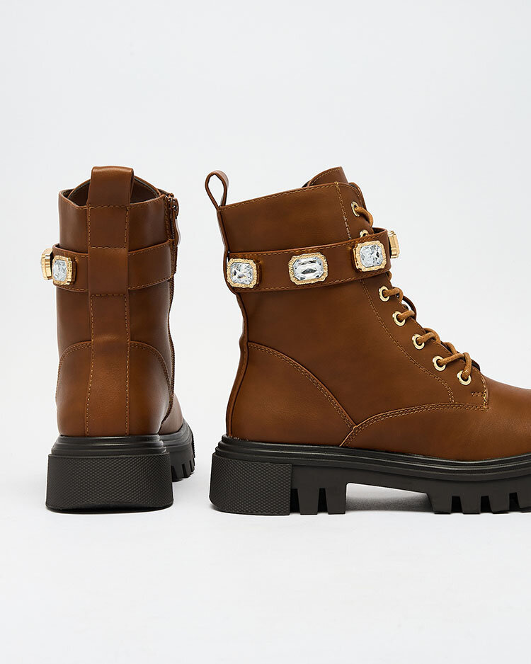 Resti Brown women&#039;s Futiti flat heel bagger boots