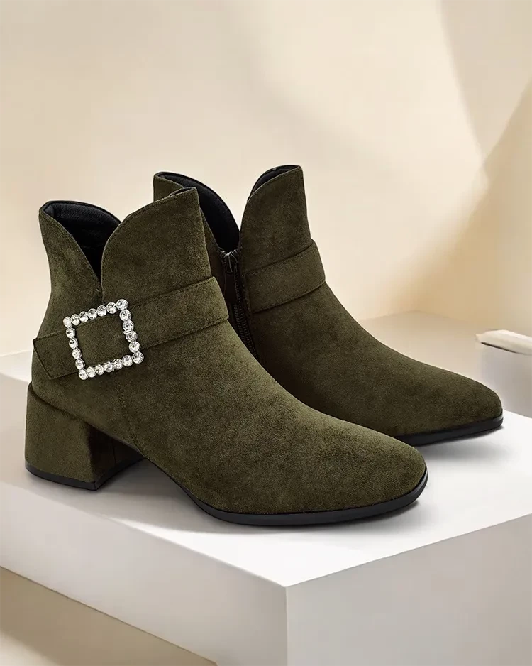 Resti Women&#039;s ankle boots on low heel Vetti