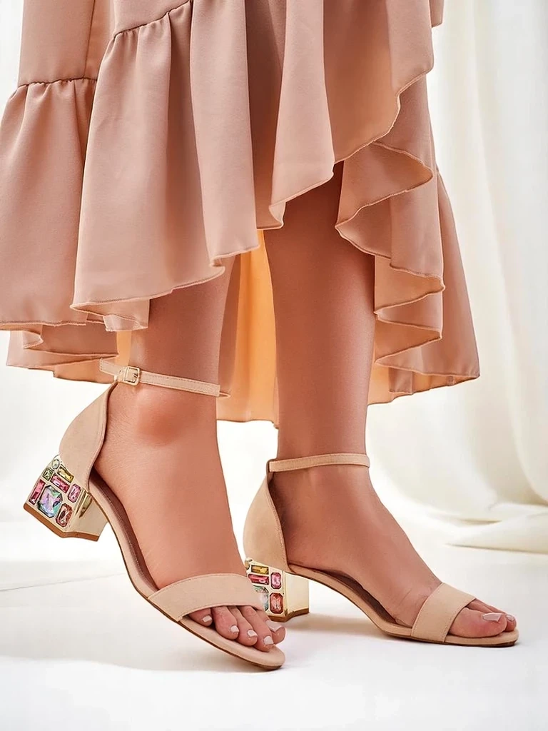 Resti Women&#039;s sandals with a decorative heel Ballou