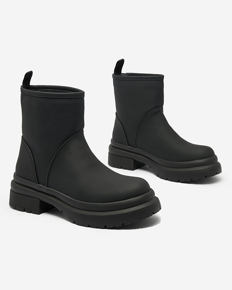 Resti Black matte women&#039;s boots with thicker sole Holeopi