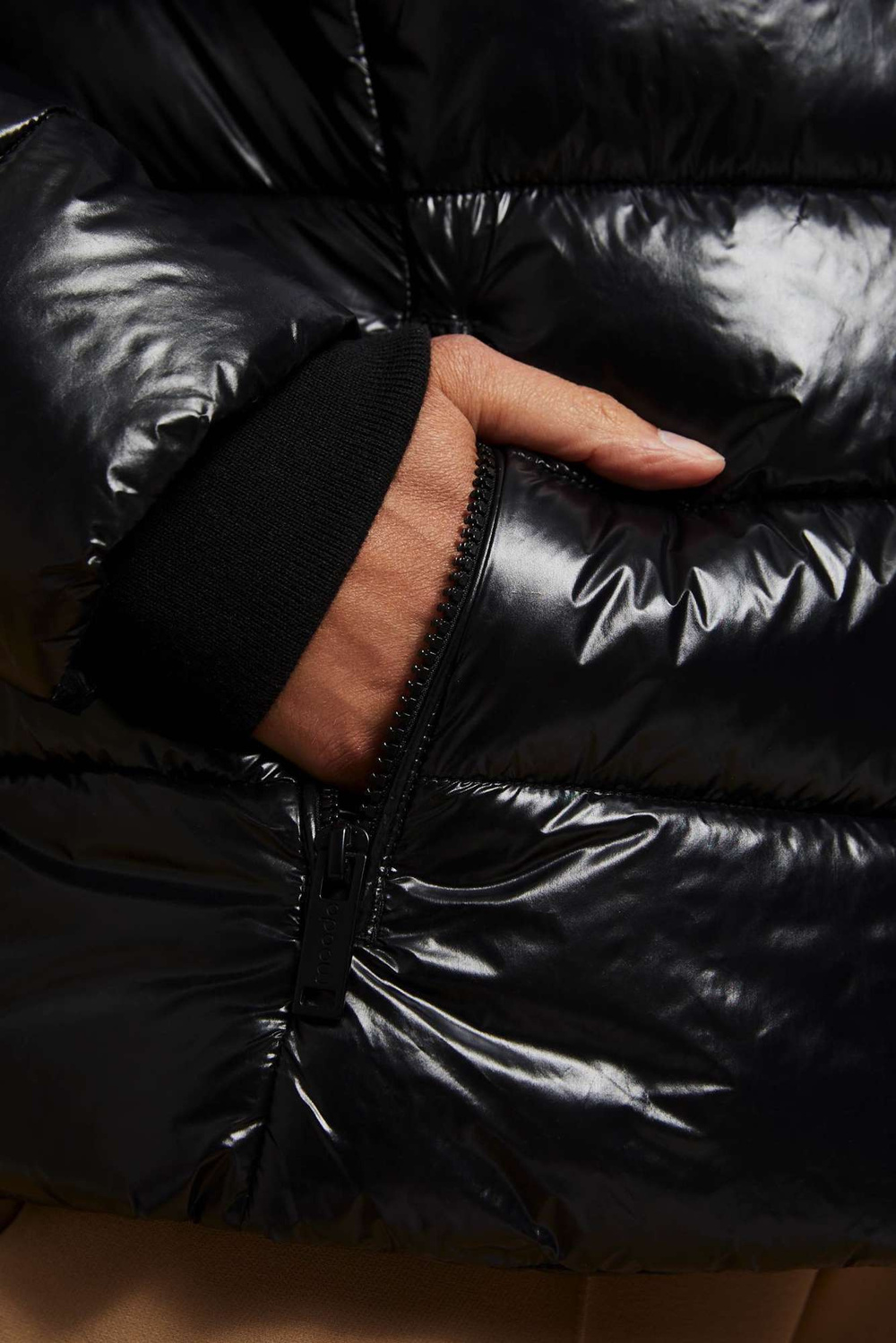 Marisse Quilted Jacket With A Fur Hood