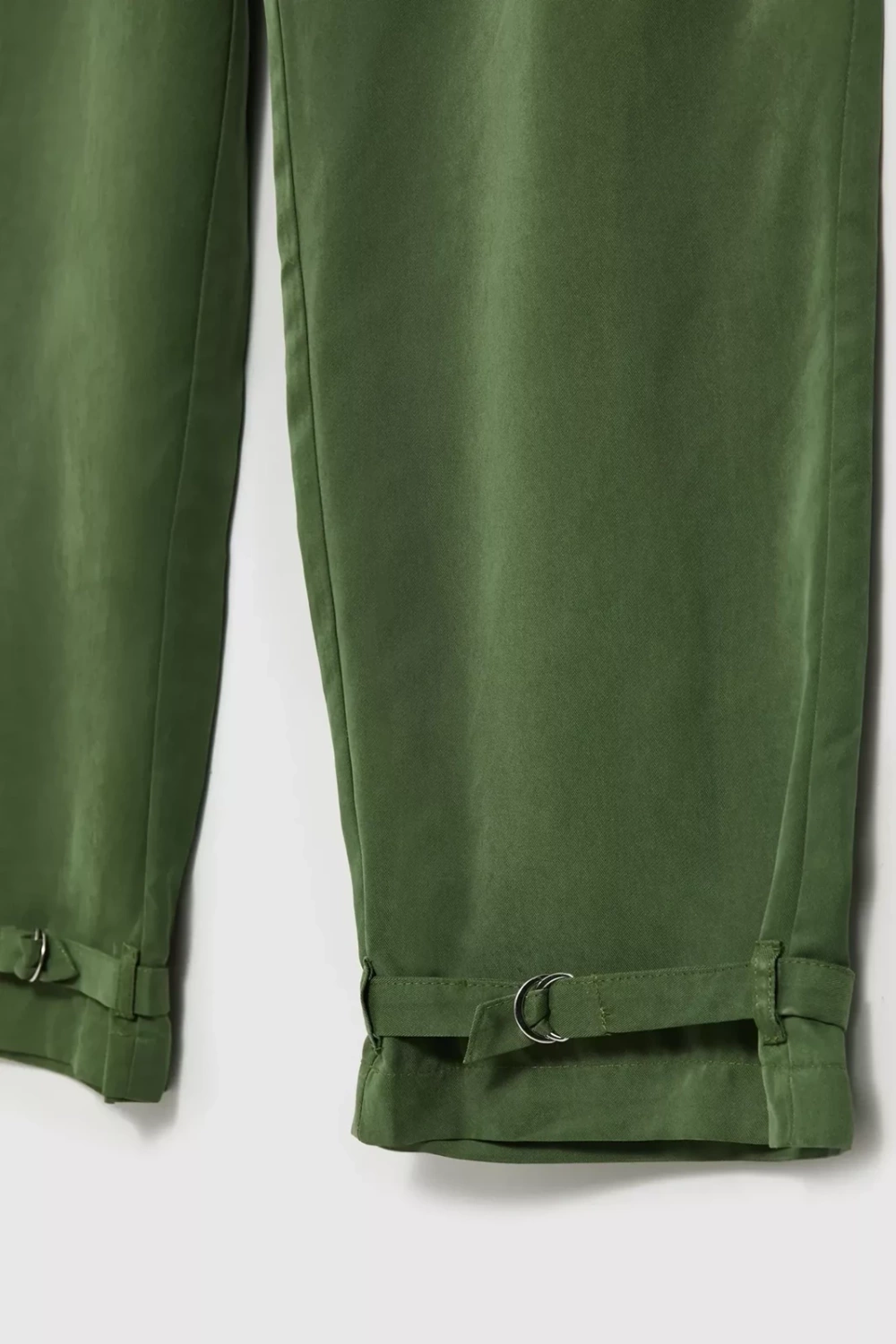 Women's khaki pants
