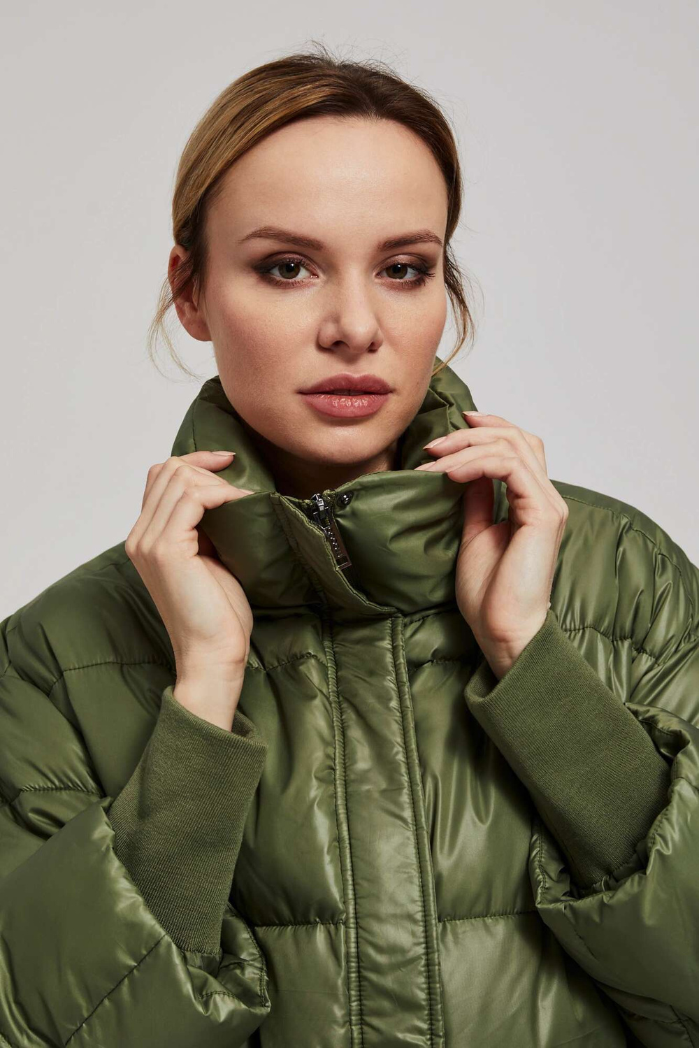 Marisse Short Jacket With A Collar