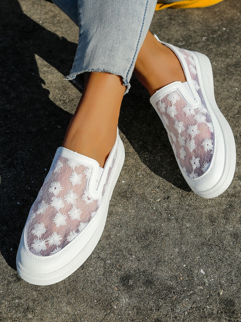 Resti Women&#039;s mesh moccasins with flowers Emzos