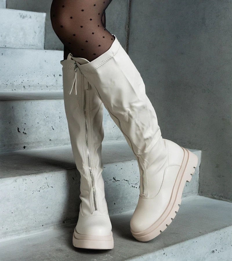 Gemre Cizme bej din piele ecologică cu toc plat decorate cu fermoar Hala