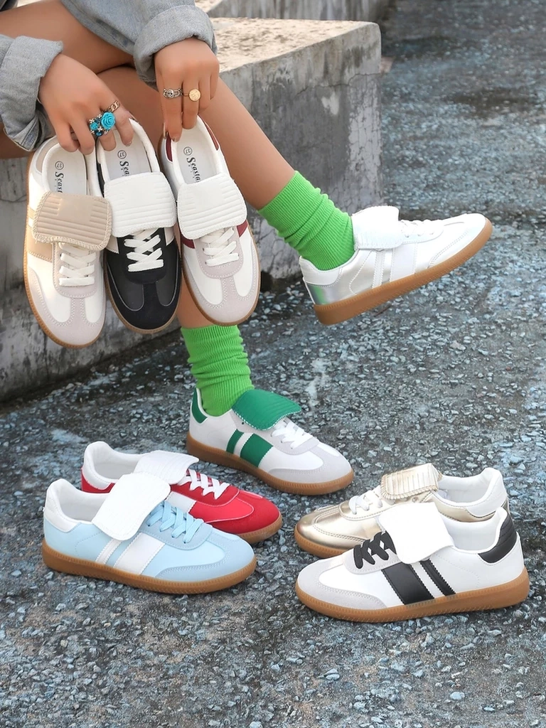 Resti Women's sports sneakers Ensire