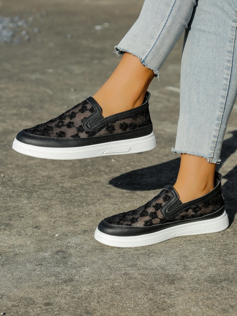 Resti Women's mesh loafers with flowers Emzos