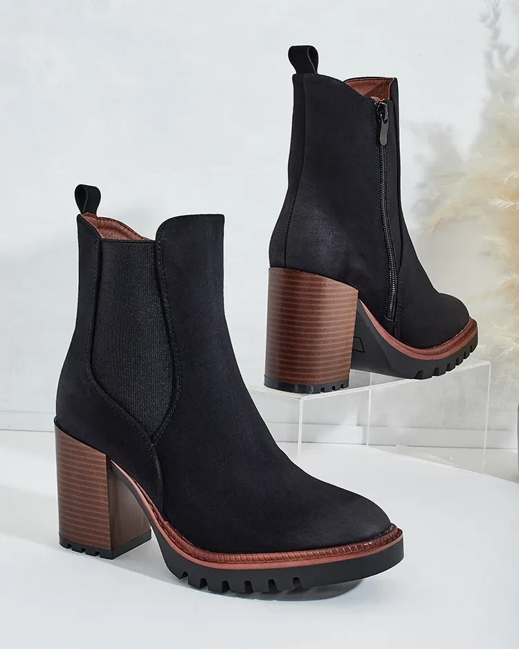 Resti Women&#039;s Botkas on a post Rofof
