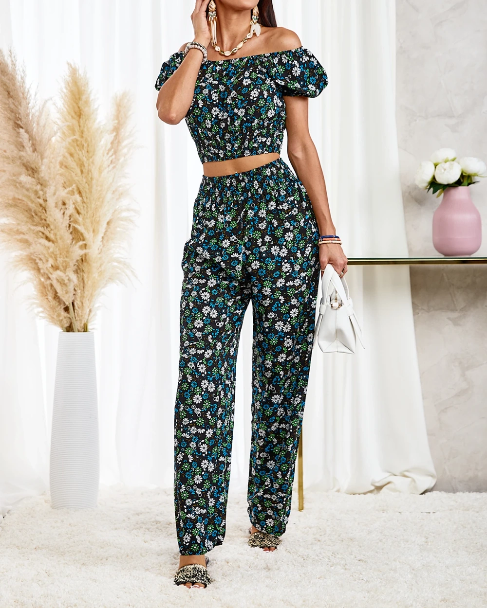 Resti Black two-piece women's floral set