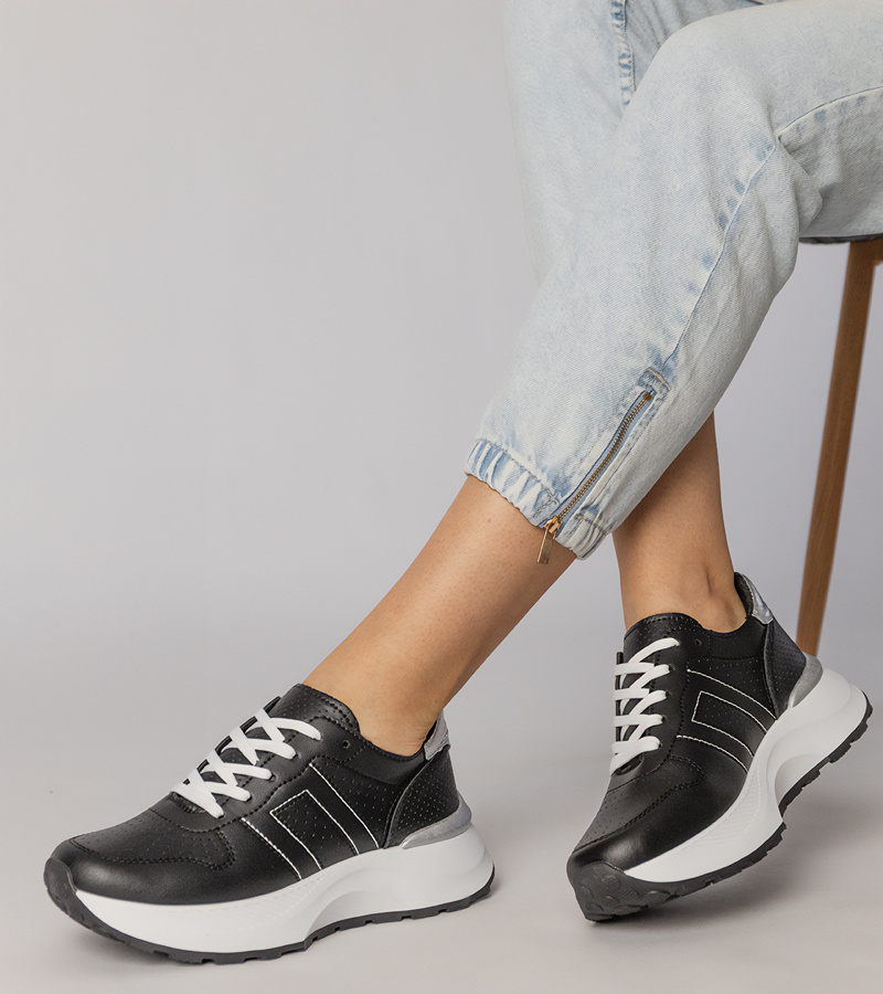 Gemre Adidași sport negri cu inserție argintie Lenkuta