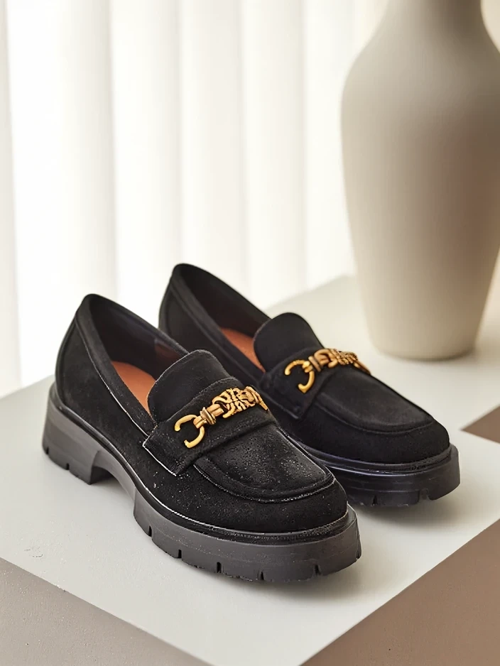 Resti Women's eco suede loafers Emmite